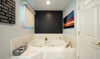 7787 Farnsworth, Algonac, MI 48001