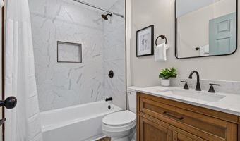 637 MARKET St, Aberdeen, MD 21001