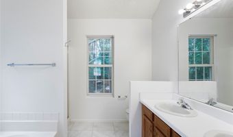 601 Laurel Creek Dr, Anderson, SC 29621