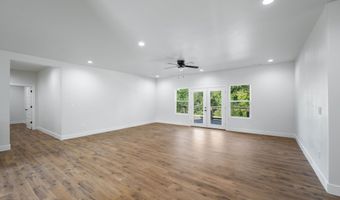 17 Builders Ln, Anderson, MO 64831