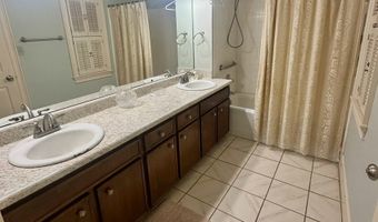 2450 Tuxedo Pl, Albany, GA 31707