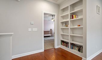 305 Ironcreek Pl, Apex, NC 27539
