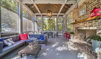 125 Bartram Dr, Beaufort, SC 29902