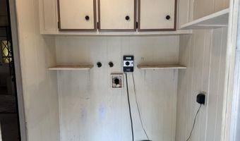 17300 Fuzzy Ln, Anderson, CA 96007