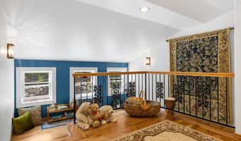 2700 E Main St, Ashland, OR 97520