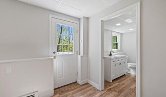 41 Elk Dr, Bedford, NH 03110