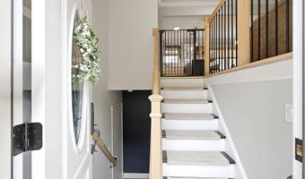 64 Woodland Rd, Bayville, NJ 08721