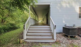 10804 E State Road 58, Bloomfield, IN 47424