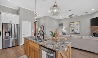 329 Newport Ln, Benton, LA 71006