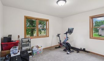 400 Mourning Dove Ct, Arena, WI 53503