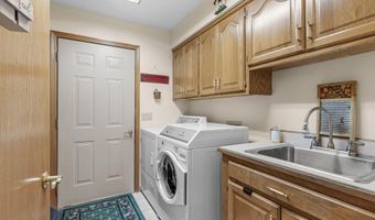 3988 N Farm Road 35, Ash Grove, MO 65604