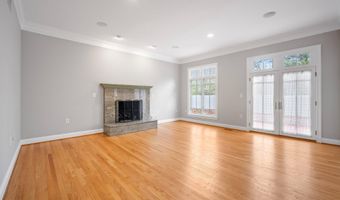 6723 HONESTY Dr, Bethesda, MD 20817