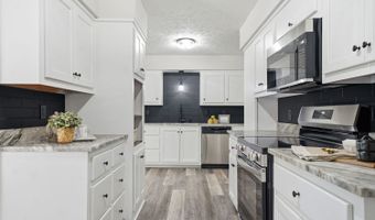 115 Dixie Ln, Ball Ground, GA 30107