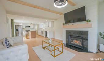 525 E Main St Trlr 76, Branford, CT 06405