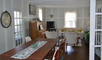 18 Bridge Ave, Bay Head, NJ 08742