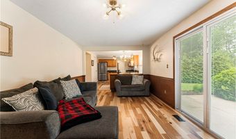 3827 Nautilus Trl, Aurora, OH 44202