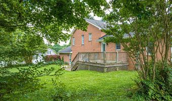 19464 Triple Crown Dr, Abingdon, VA 24211