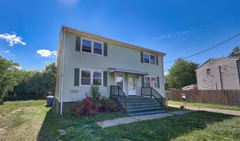 69 Sunshine Cir, Bridgeport, CT 06606