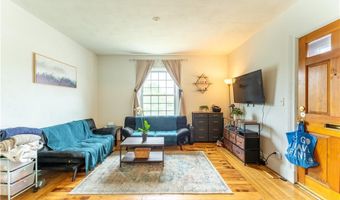 1122 Pawtucket Ave, East Providence, RI 02916