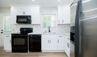1325 County Line, Acworth, GA 30101