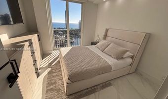 19707 Turnberry Way 23J, Aventura, FL 33180