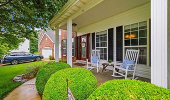614 Whispering Willows Ct, Ballwin, MO 63021