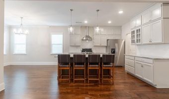 601 Cork St, Woodstock, GA 30188