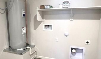 365 S REDWOOD Loop, Benson, AZ 85602