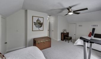 106 Glen Cove Rd, Brandon, MS 39047