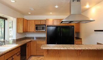 609 Third N St, Clarkdale, AZ 86324