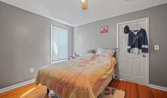 380 Harlem Ave, Bridgeport, CT 06606