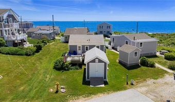 11 Woodruff St, Narragansett, RI 02882