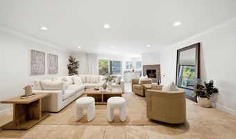 135 S Sierra Ave 20, Solana Beach, CA 92075