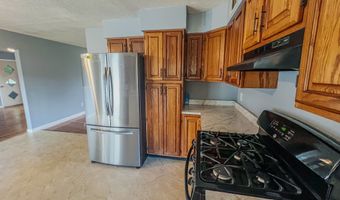 19 Indian Spring Rd, Danbury, CT 06811