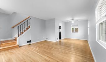 2303 RIVERVIEW Ter, Alexandria, VA 22303