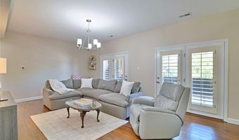1131 Claytonbrook Ct, Ballwin, MO 63011