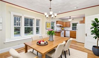 154 Armington St, Cranston, RI 02905