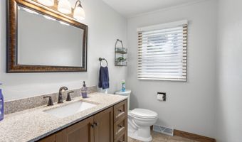 1416 S MATTHIAS St, Appleton, WI 54915