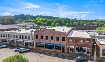 211 Washington Ave, Athens, TN 37303