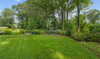 12 Half Mile Rd, Barrington, RI 02806