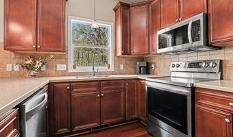 4338 Trail E Dr NE, Ada, MI 49301