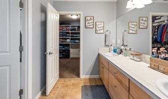 2504 Laura Vista Dr NW, Albany, OR 97321