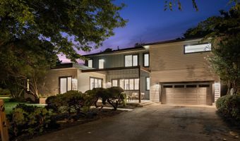 3112 N ROSSER St, Alexandria, VA 22311