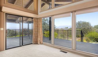 10960 Treeside Ln, Escondido, CA 92026