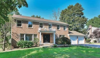 946 Closter Dock Rd, Alpine, NJ 07620