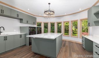 7635 Sandy Hollow Dr SE, Alto, MI 49302