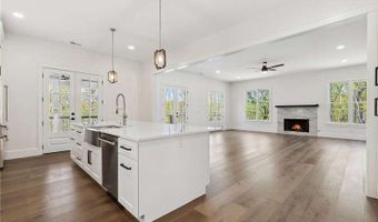 394 SETTLERS Rdg, Ball Ground, GA 30107
