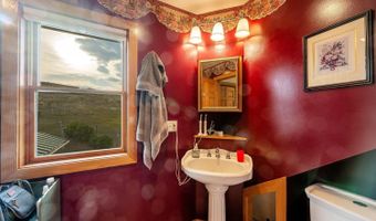 14 Warbonnet Dr, Banner, WY 82832