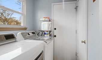 5512 DUNSMORE Rd, Alexandria, VA 22315