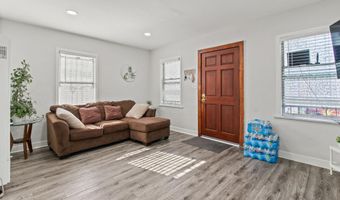 1766 E 105th St, Los Angeles, CA 90002